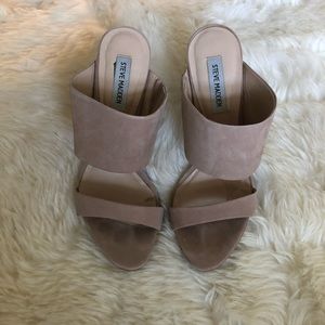 Steve Madden tan strappy heel sz 8